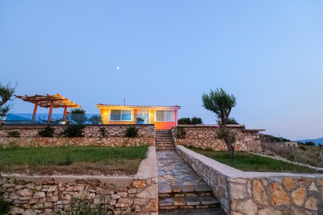 Twins Villa Sarandë Esterno foto