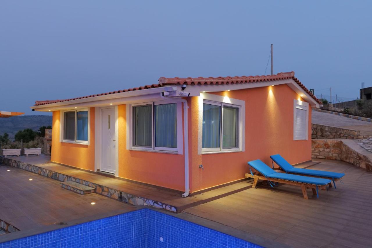 Twins Villa Sarandë Esterno foto