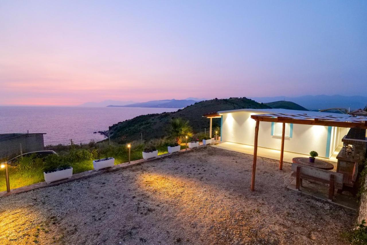 Twins Villa Sarandë Esterno foto