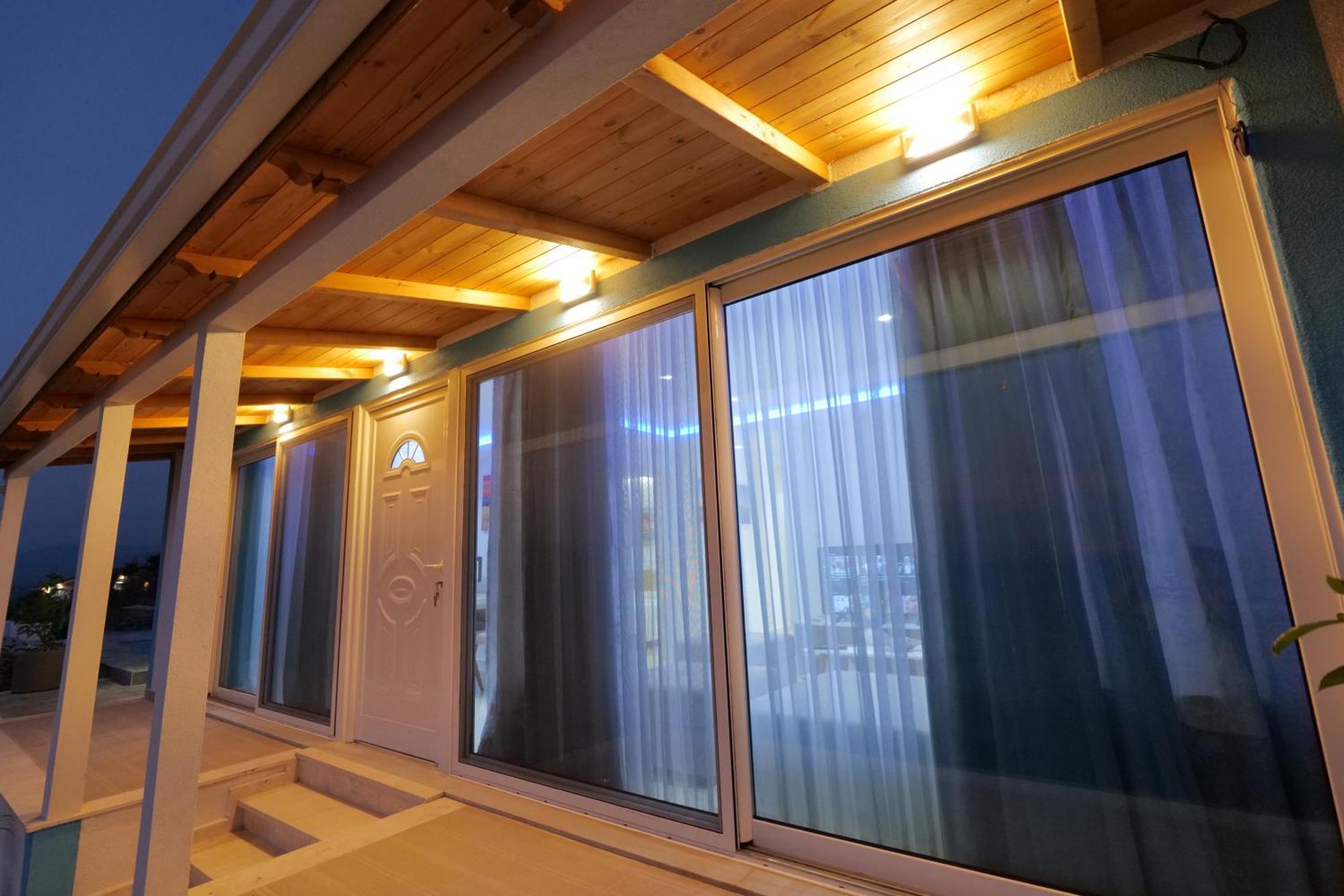 Twins Villa Sarandë Esterno foto