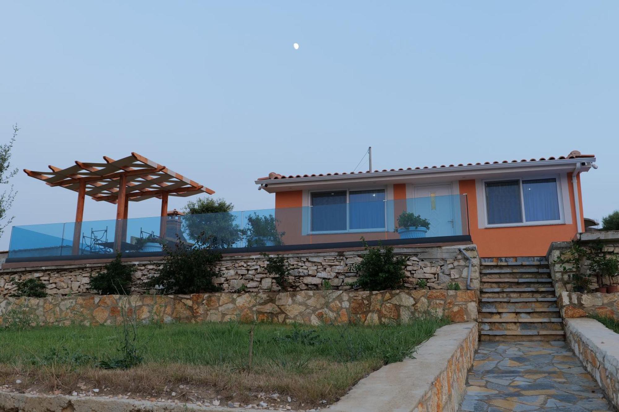 Twins Villa Sarandë Esterno foto