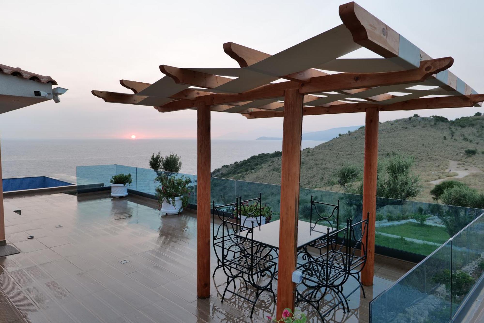 Twins Villa Sarandë Esterno foto