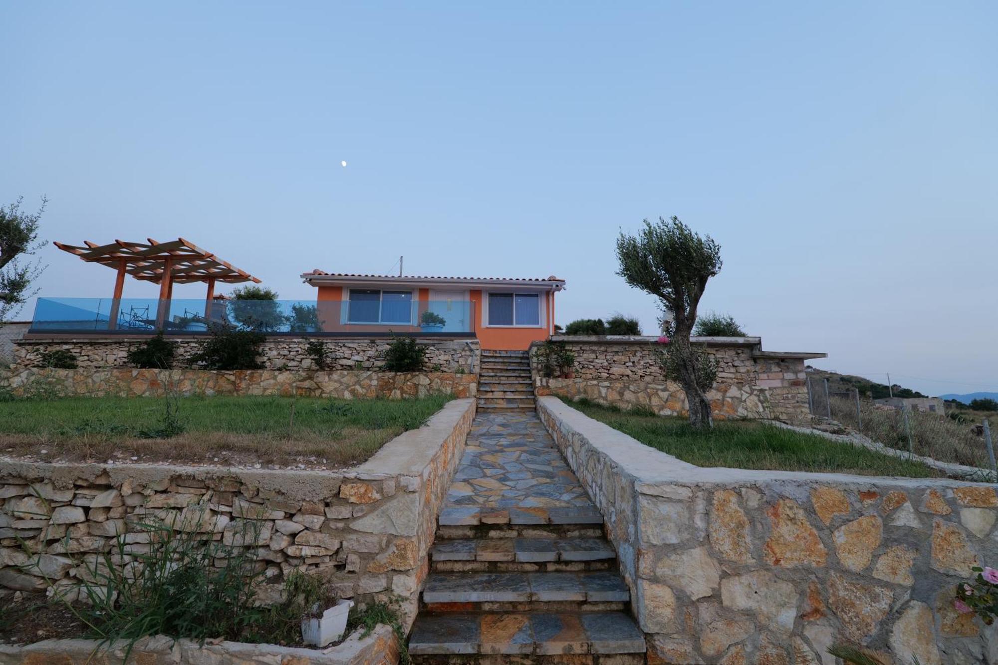 Twins Villa Sarandë Esterno foto