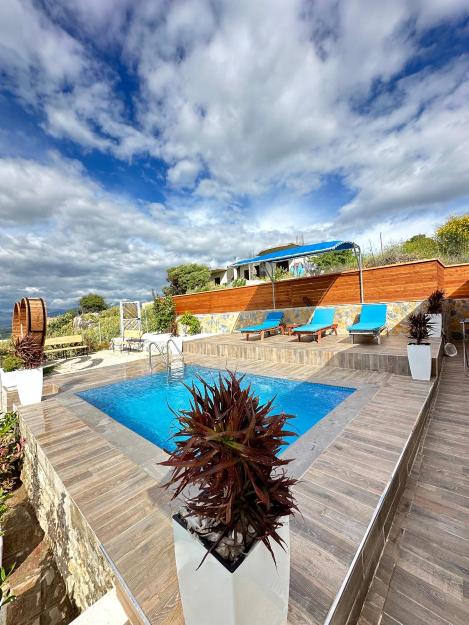 Twins Villa Sarandë Esterno foto